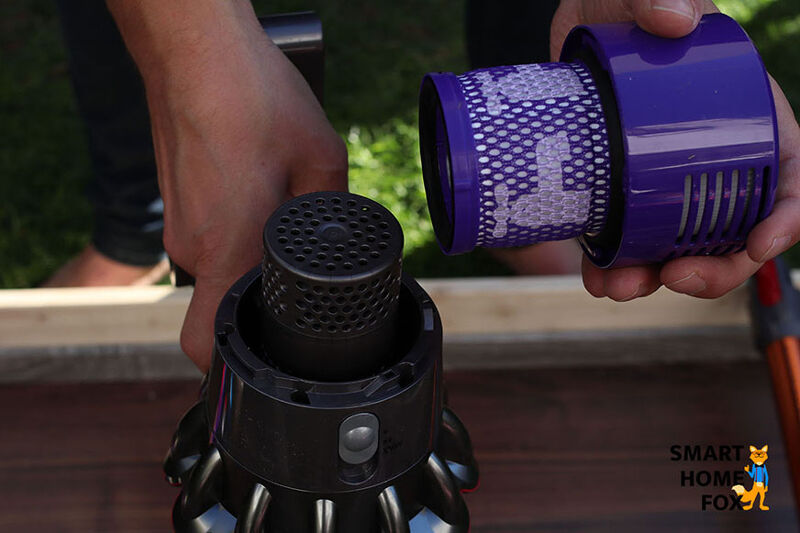 Cleaning the Hepa filter